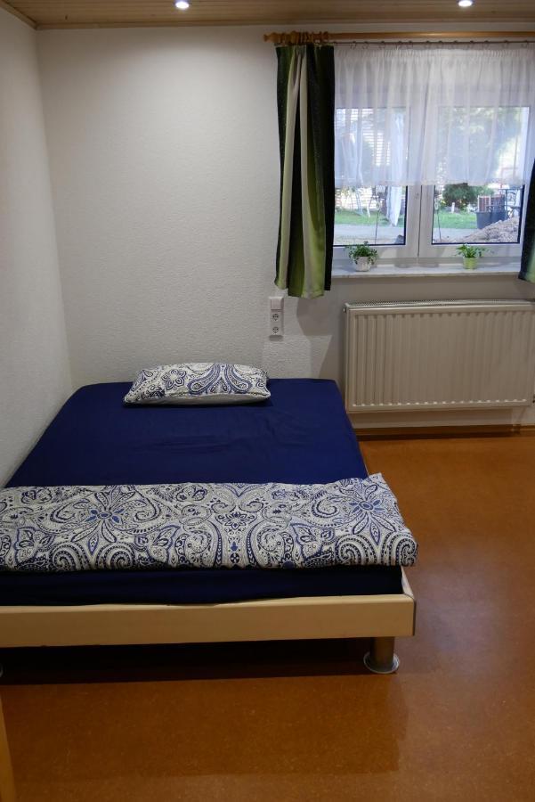 Ferienzimmer Niederstetten Экстерьер фото